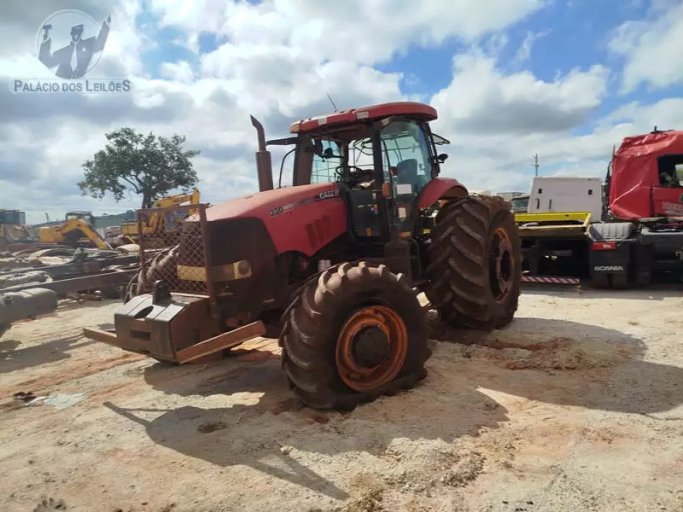 TRATOR AGRÍCOLA CASE PUMA 230
