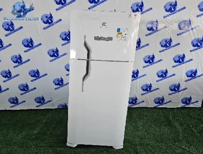 GELADEIRA ELECTROLUX 371L