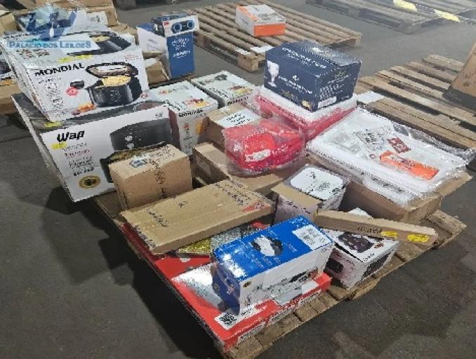 APROXIMADAMENTE 19 ITENS DE COZINHA