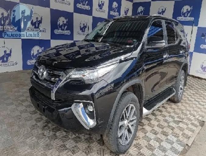 TOYOTA HILUX SW4 18/19