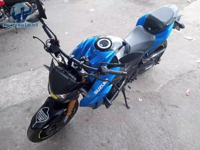 SUZUKI GSX-S750 AZ 22/23