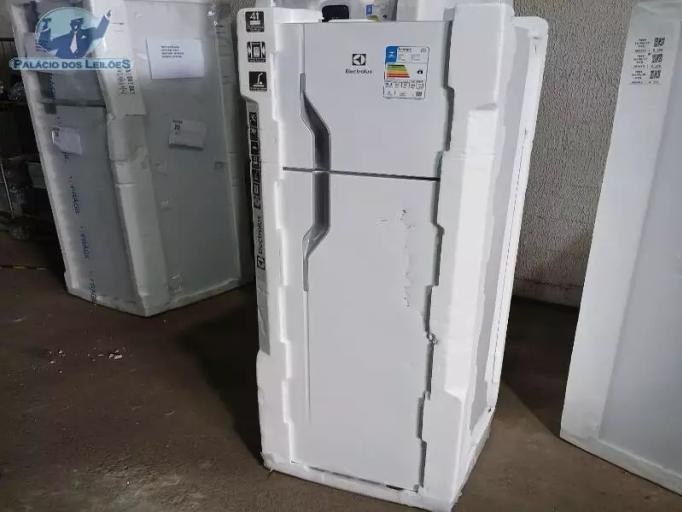 REFRIGERADOR, CONGELADOR ELECTROLUX