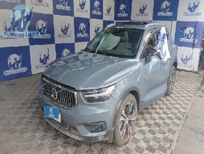 VOLVO XC40 21/21
