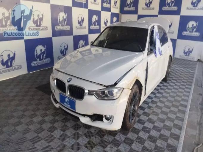 BMW 320I 15/15
