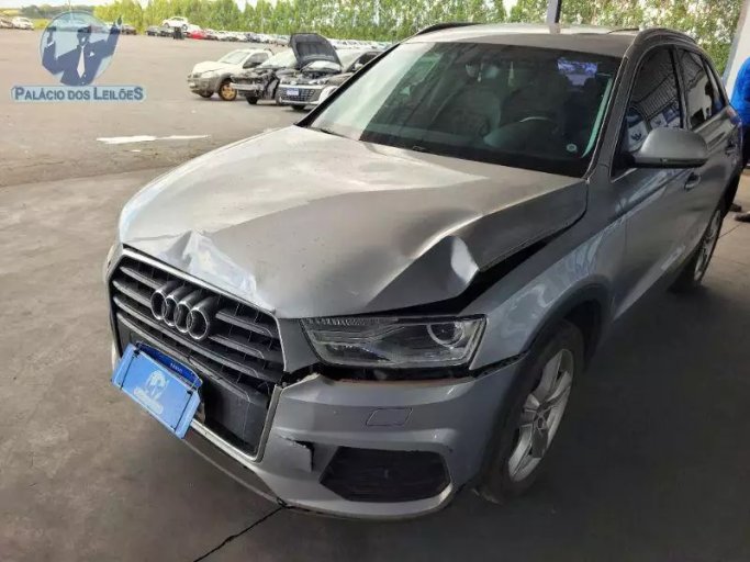 AUDI Q3 15/16